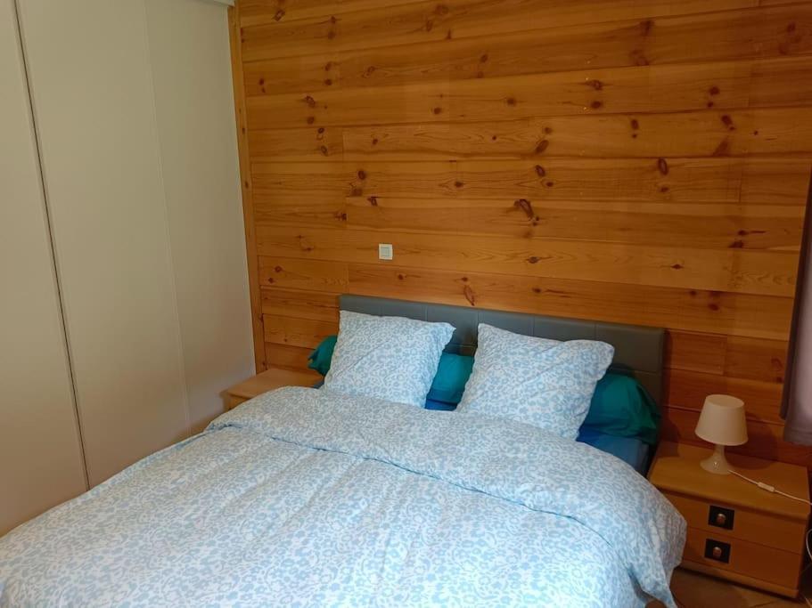 Chalet 2 Chambres En Savoie Pour 1 A 4 Personnes Gerbaix Extérieur photo